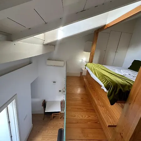 Апартаменты Studios Lounge Гимарайнш