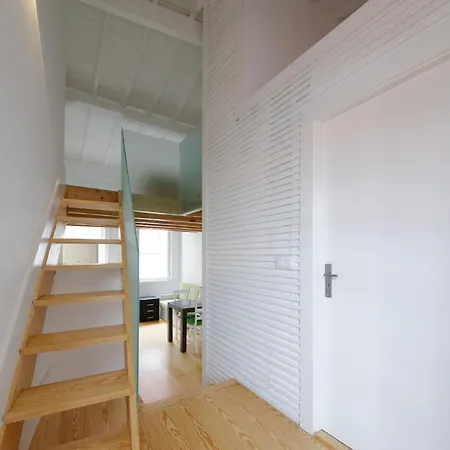 Studios Lounge Апартаменты *