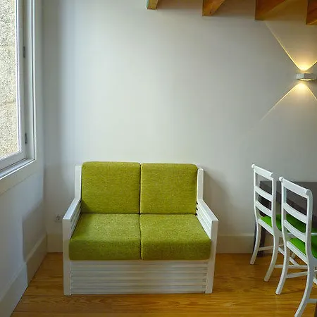 Апартаменты Studios Lounge Гимарайнш