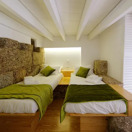 Studios Lounge Гимарайнш